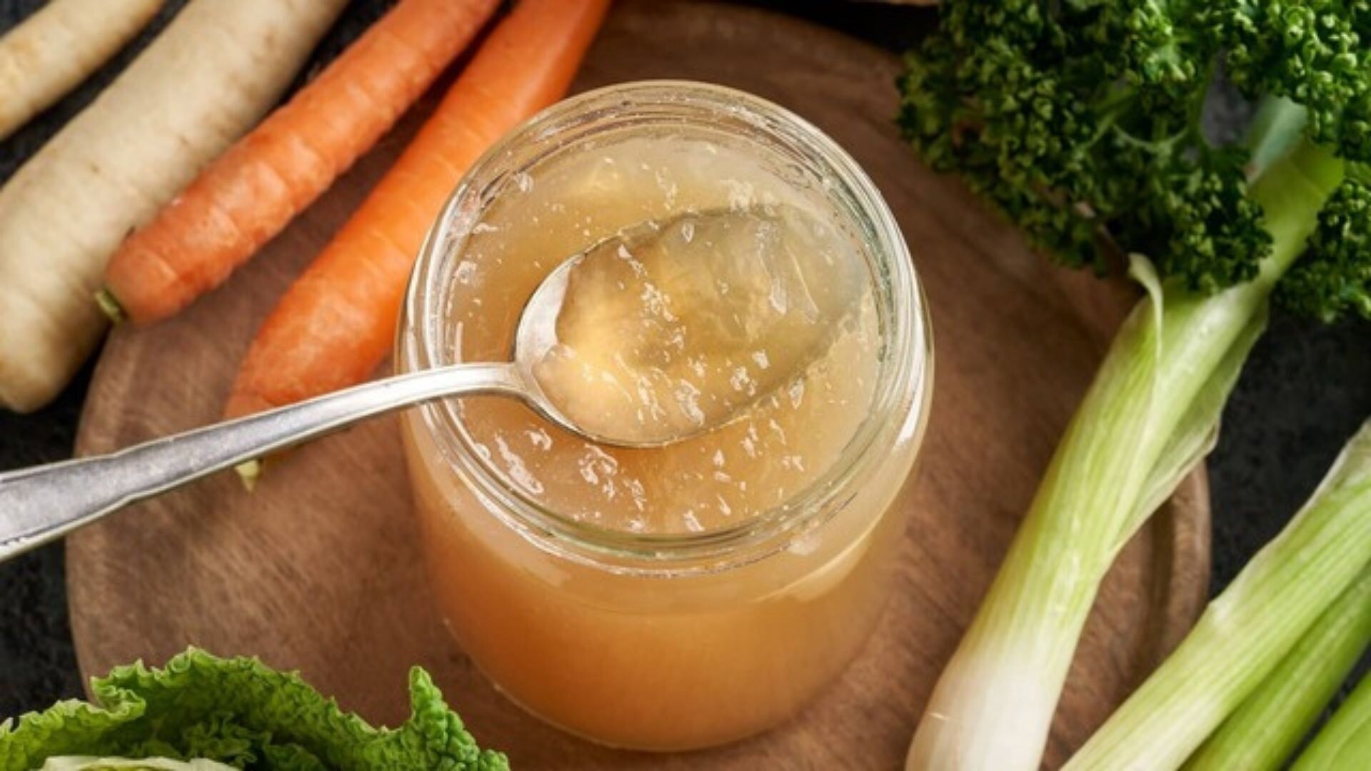 Doğal Yönlerden Kolajen İçmek 